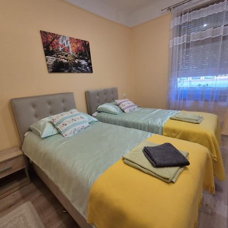 Szahara Vendégház Kerekegyháza Esterno foto
